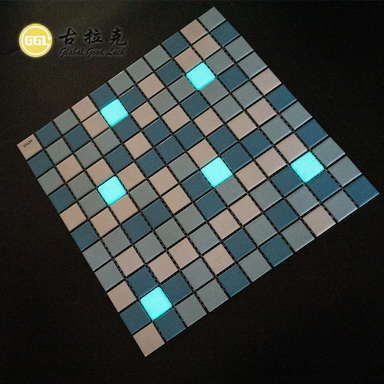 Hot Sale Blue and White Ceramic Mosaic Tile with Luminous Glass Shiny Mosaic Tile Pool Bathroom Spa Decorative