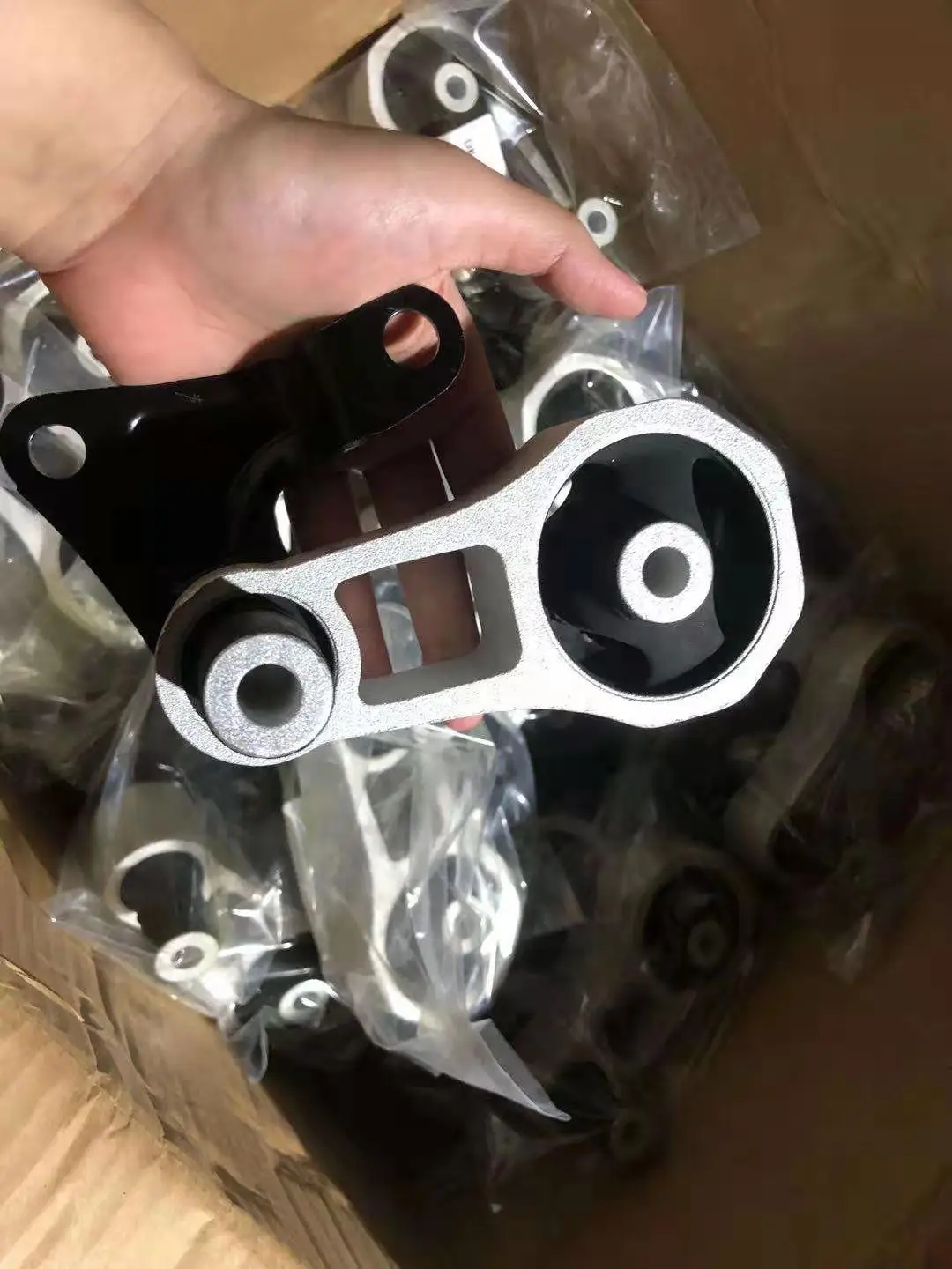 12362-10010 SCAP Engine Mount for Toyota - High-Quality