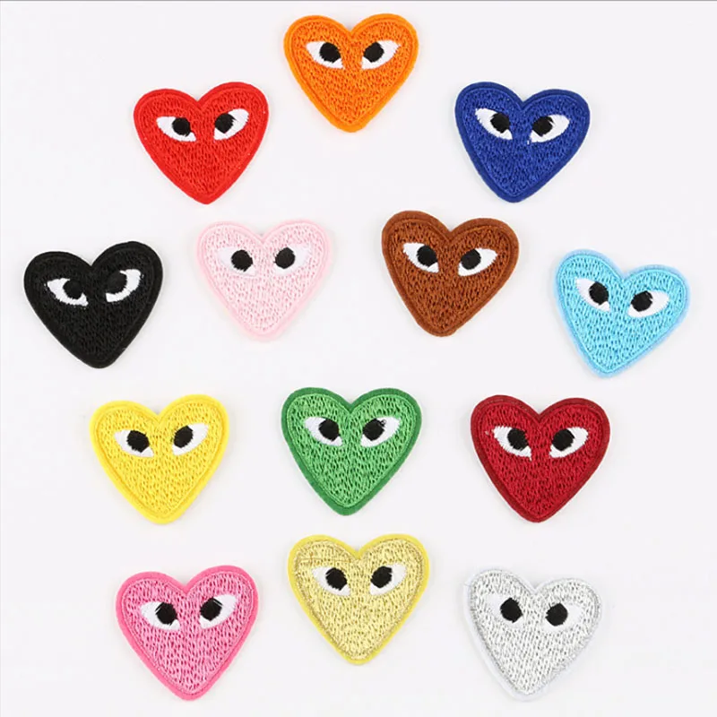 Heart embroideryパッドinアメスリタンク