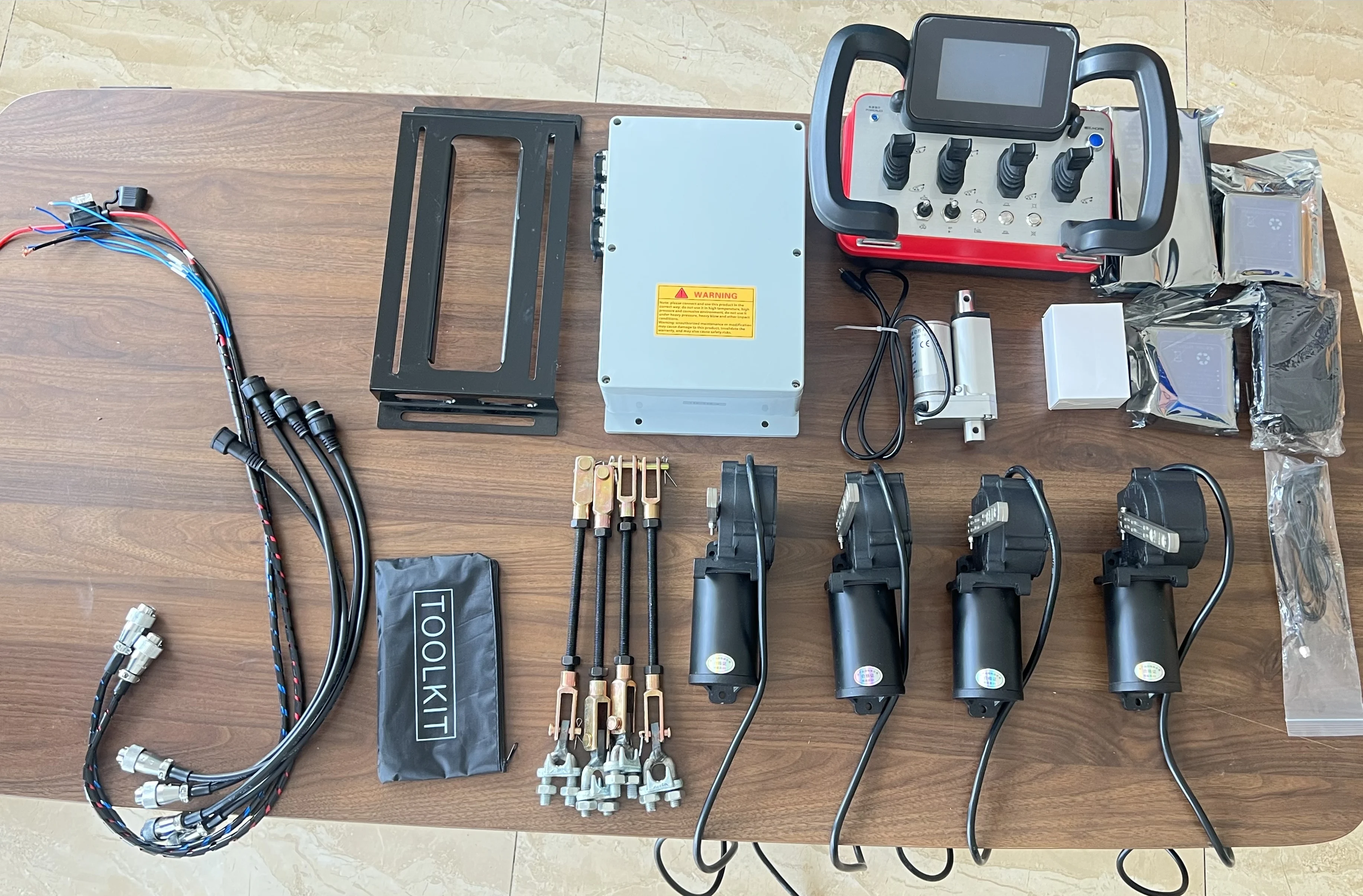Wireless Waterproof Radio Remote Control for Truck Mounted Cranes