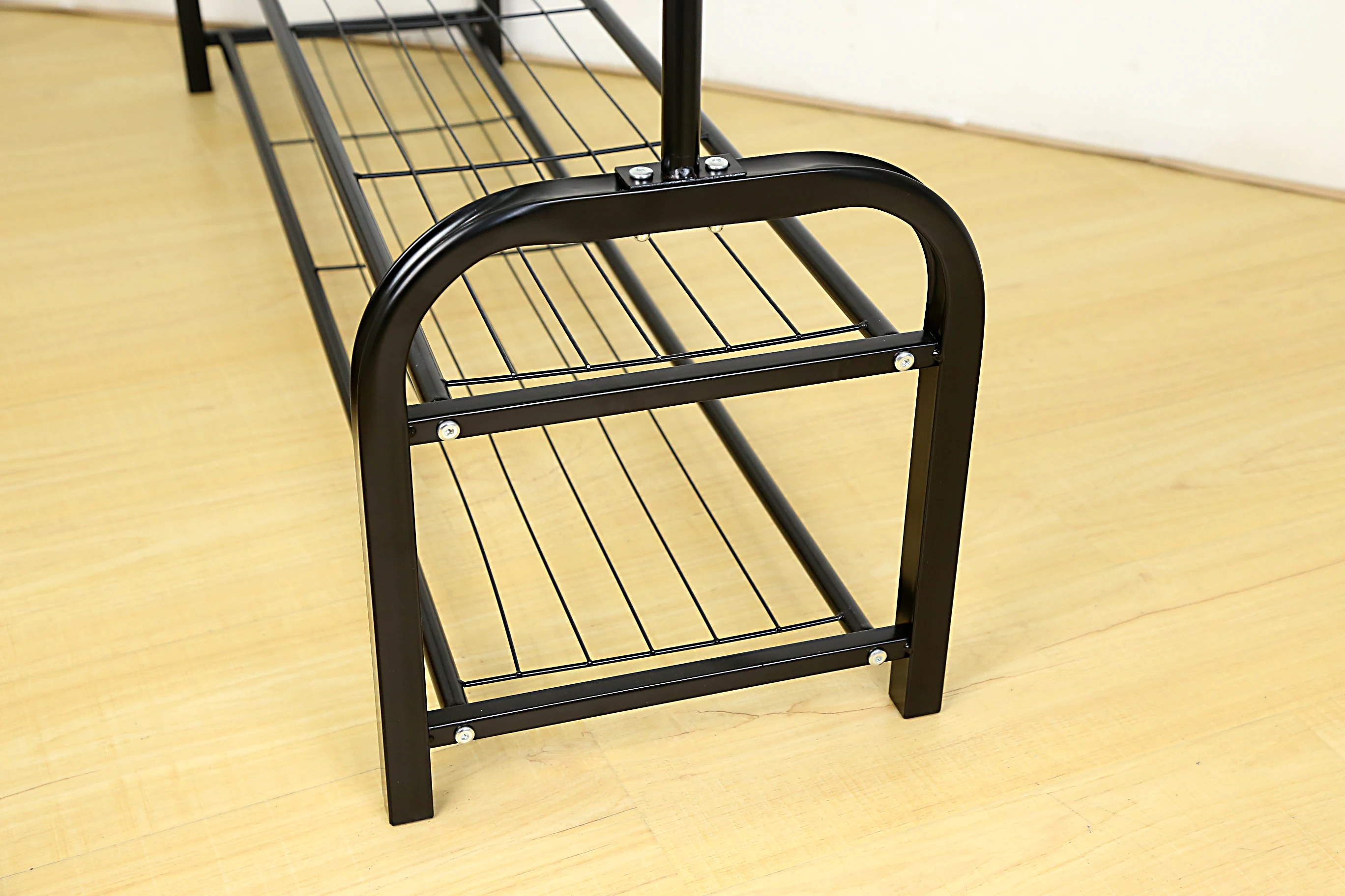 Mens Valet Stand for Men Suit Clothes Hanging Garment Valet Stand Black Metal