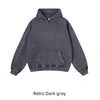 Gris oscuro