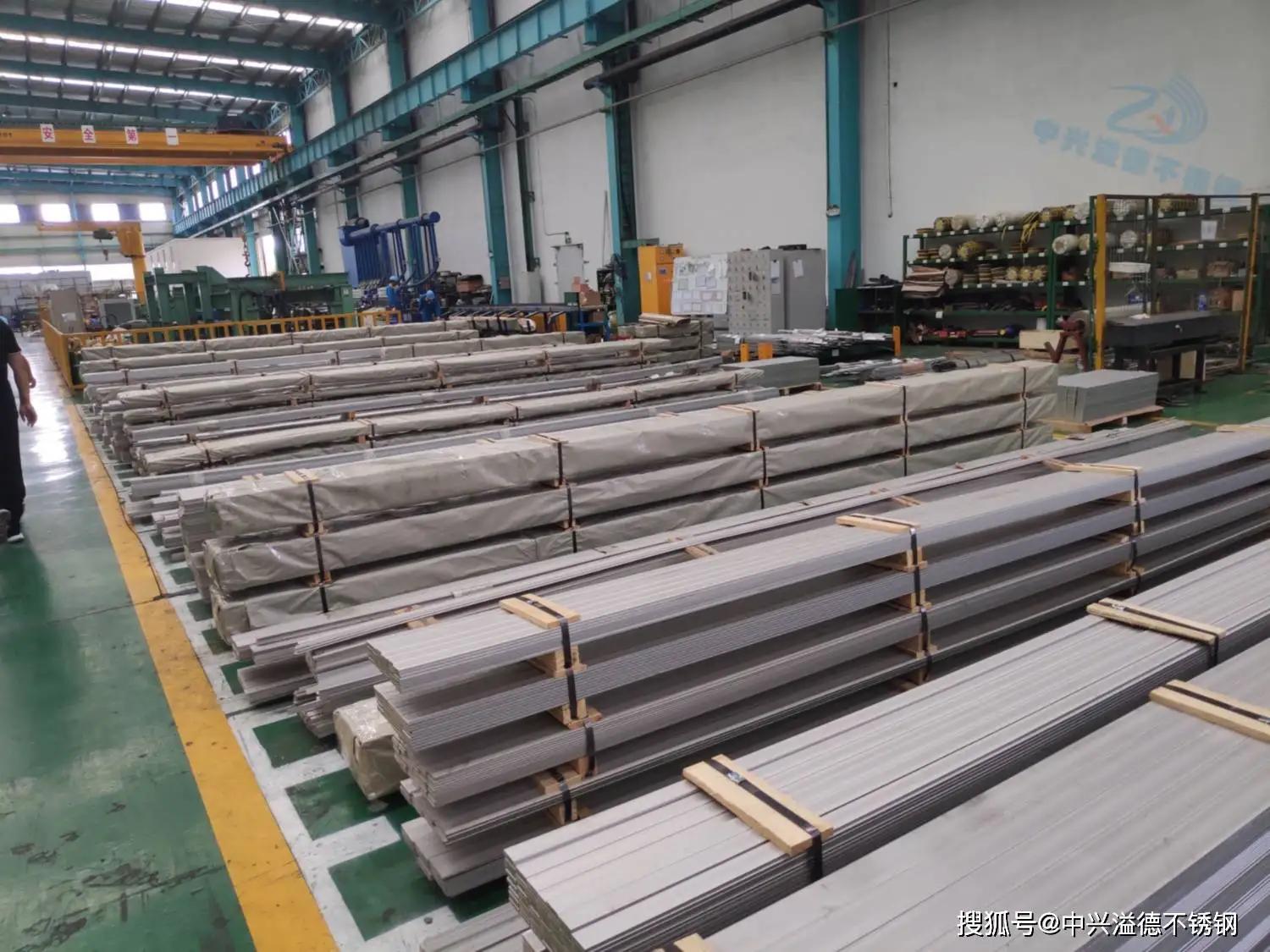 ASTM Standard Stainless Steel Plate and Sheet with 0.2-60mm Thickness 1000-6000mm Length and 1000-2000mm Width