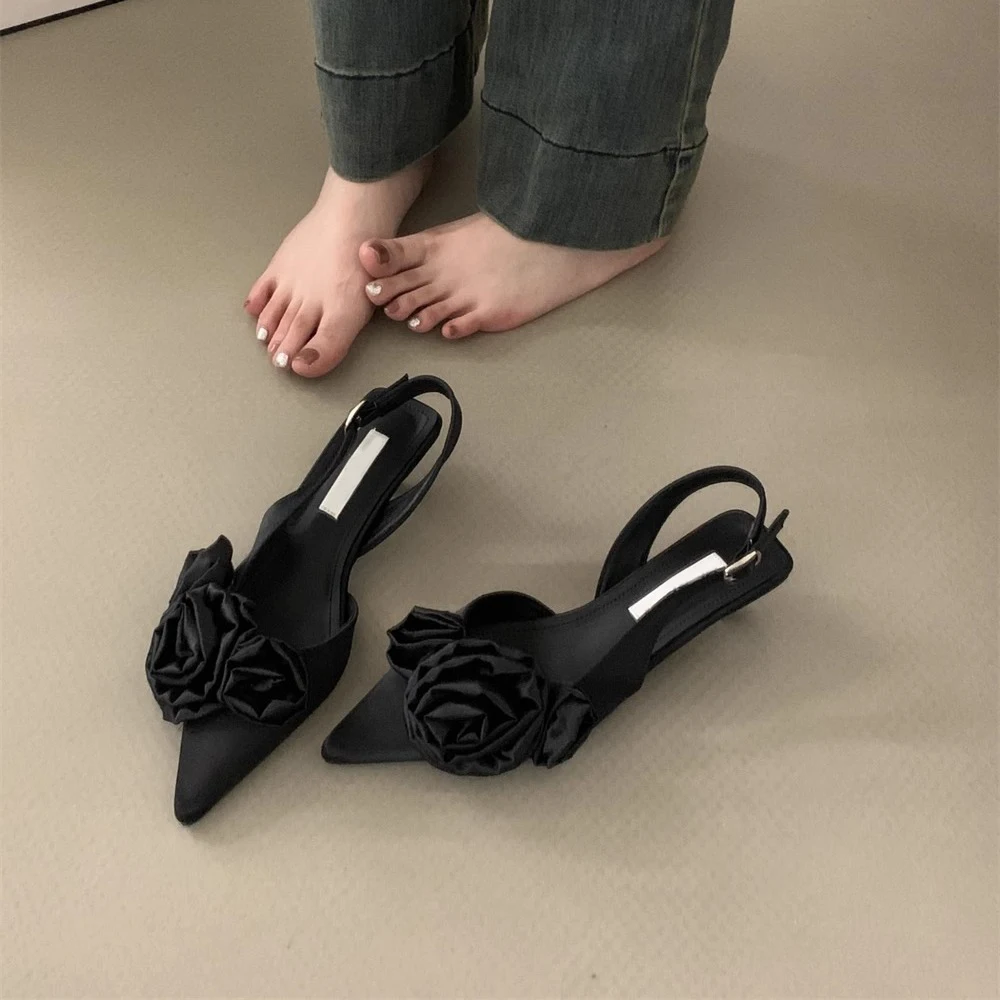 Sepatu Merek Desainer Wanita Elegan Bunga Merah Pompa Ujung Runcing  Pengantin Stiletto Mules Wanita High Heels Sandal Kantor