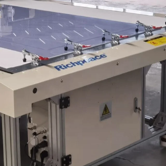 Richpeace Template Cutting Machine for PVC Epoxy Acrylic Board Cardboard Garment Pattern Room