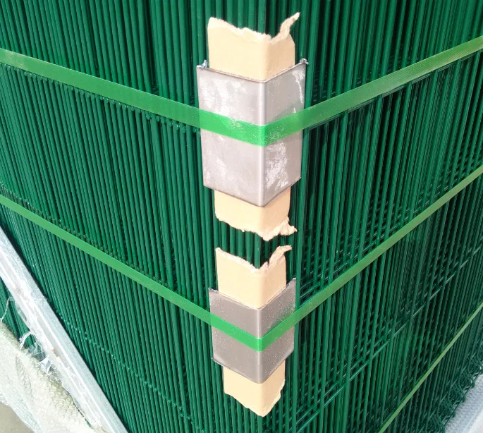 product cheap price factory sale wrought iron decorative powder coated welded wire mesh fence panels 3d folds wire mesh fence-9