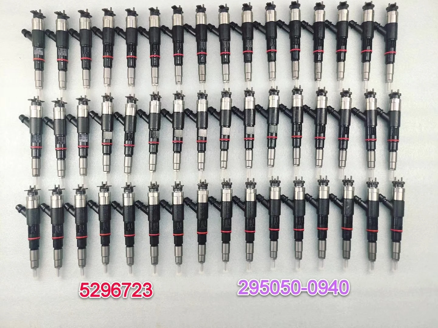 Common Rail Fuel Injector 095000-6240 095000-6243 095000-6244 for NISSAN 16600-VM00A 16600-VM00D 16600-MB40E