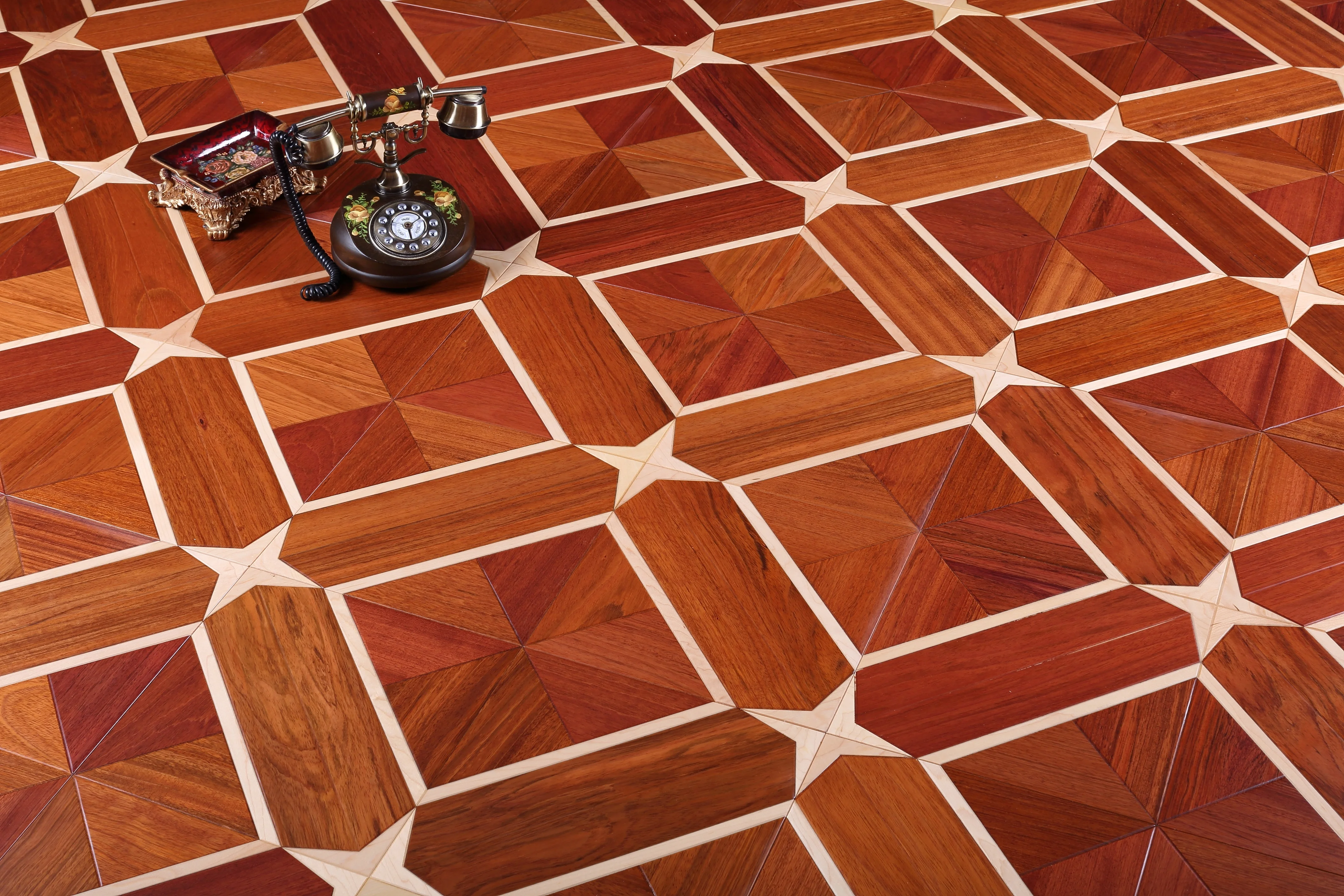 Good Quality Burma Teak Canadian Maple Inlay Solid Wood Art Parquet  Flooring