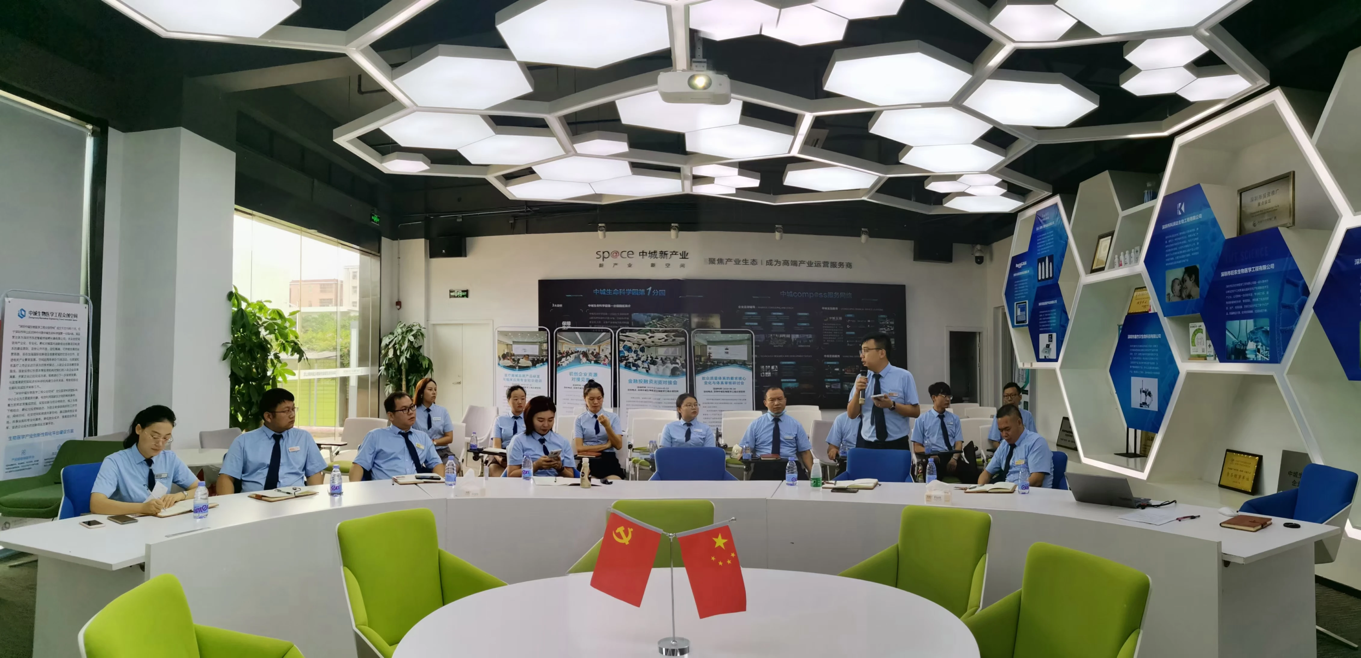 YRC-6X 5-Axis Dental Wet Milling Machine High Precision Veneer Full Crown