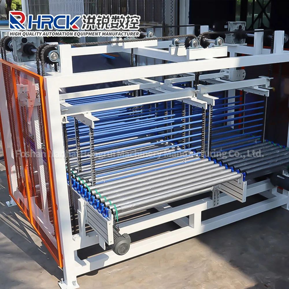 Precise wood management, automatic lifting cache bin