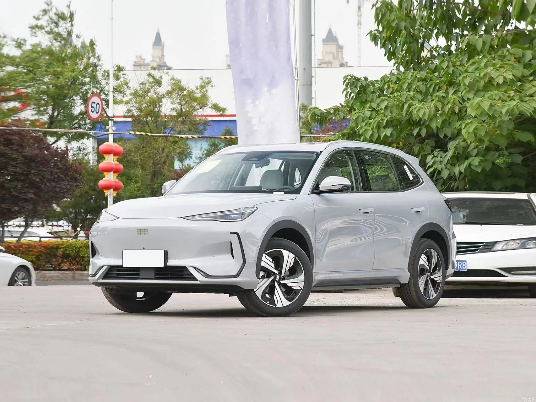 Geely Galaxy E5 Ev ความเร็วสูงอัตโนมัติ 180 กม./ชม. 440 กม. 530 กม. Starship Suv ซ้าย Full Option รถยนต์ไฟฟ้า