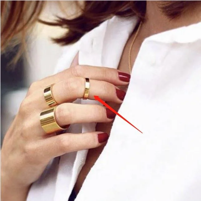 High End 18k Plain Gold Smooth Surface Rings Stainless Steel Trendy Simple Gold Plated Jewelry