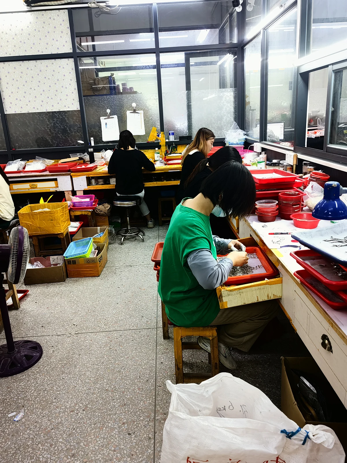 Guangzhou Liwan Jincong Silver Jewelry Firm