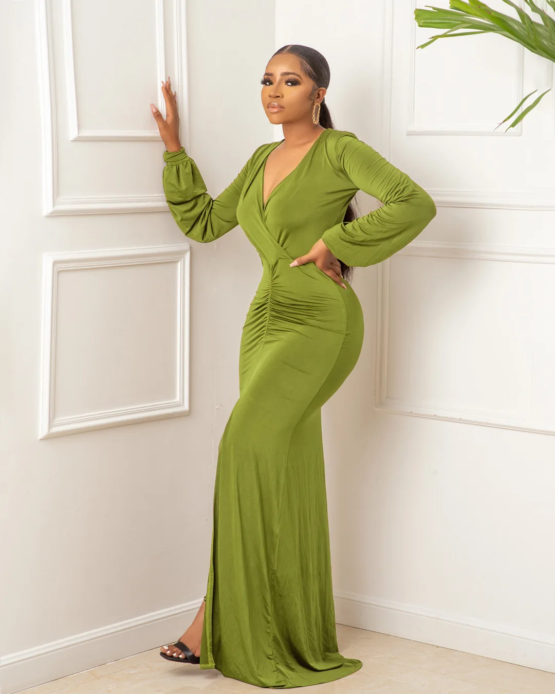 2024 New Arrivals Casual Long-Sleeved Plus Size Women's Dress - Solid  Color, Floor-Length, V-Neck Design for Every Season
