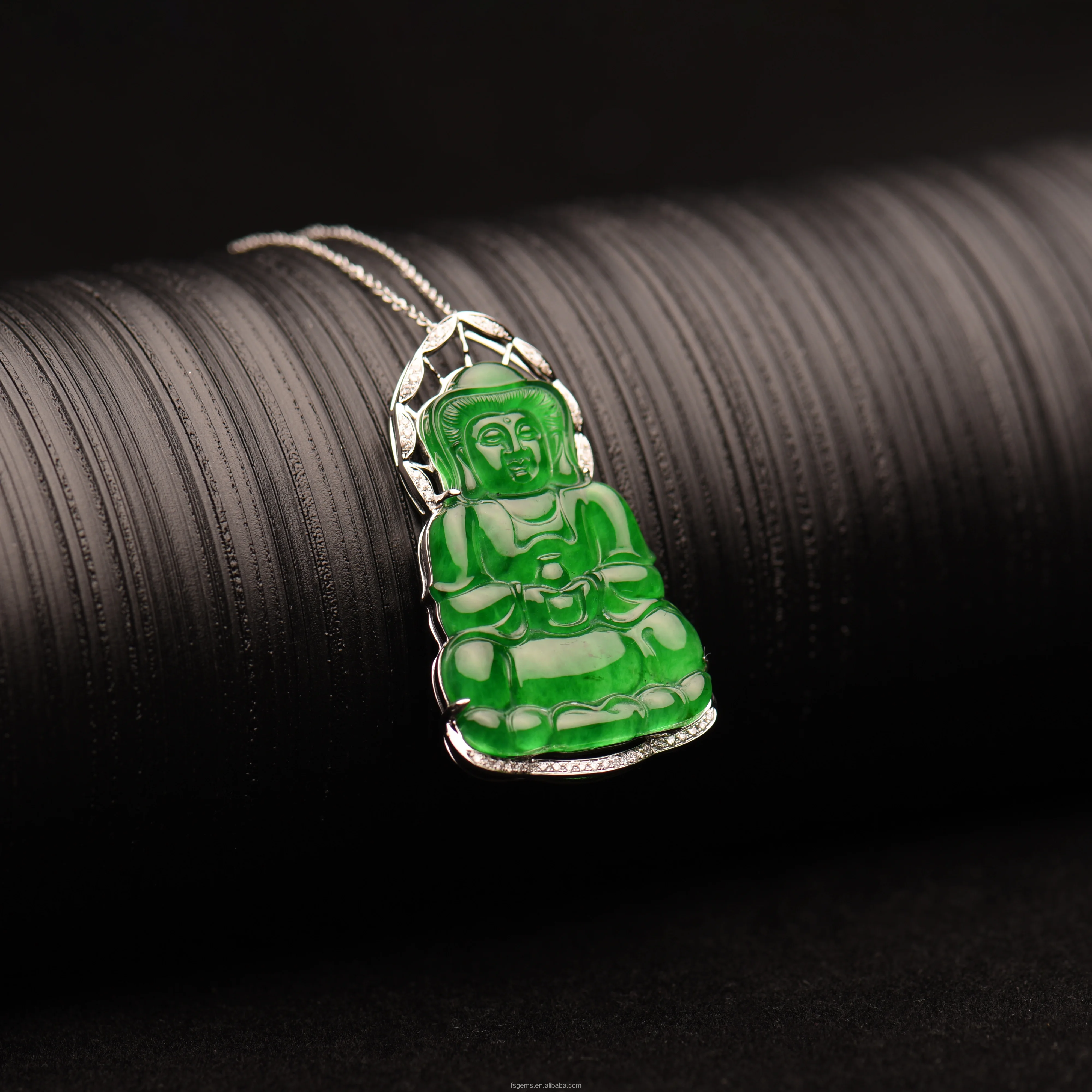 Lucky Natural Top Level "imperial Green" Glassy Jadeite Jade Goddess Of