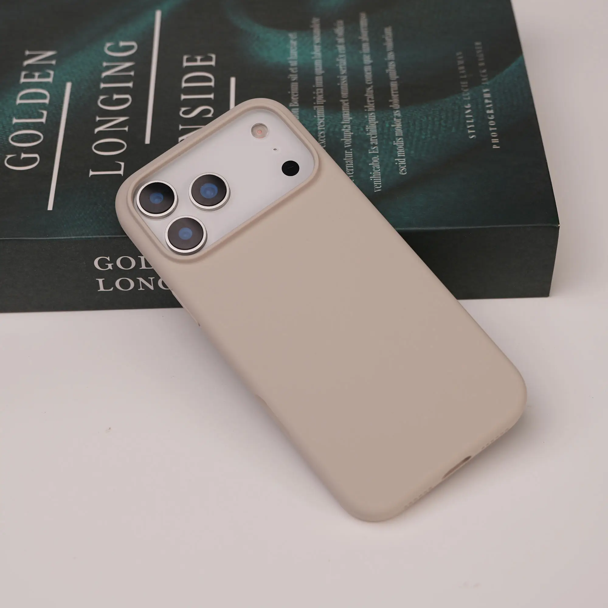 product customizable new soft magnetic liquid silicone mobile phone case for iphone 17 16 pro max stylish custom colorful spot design-9
