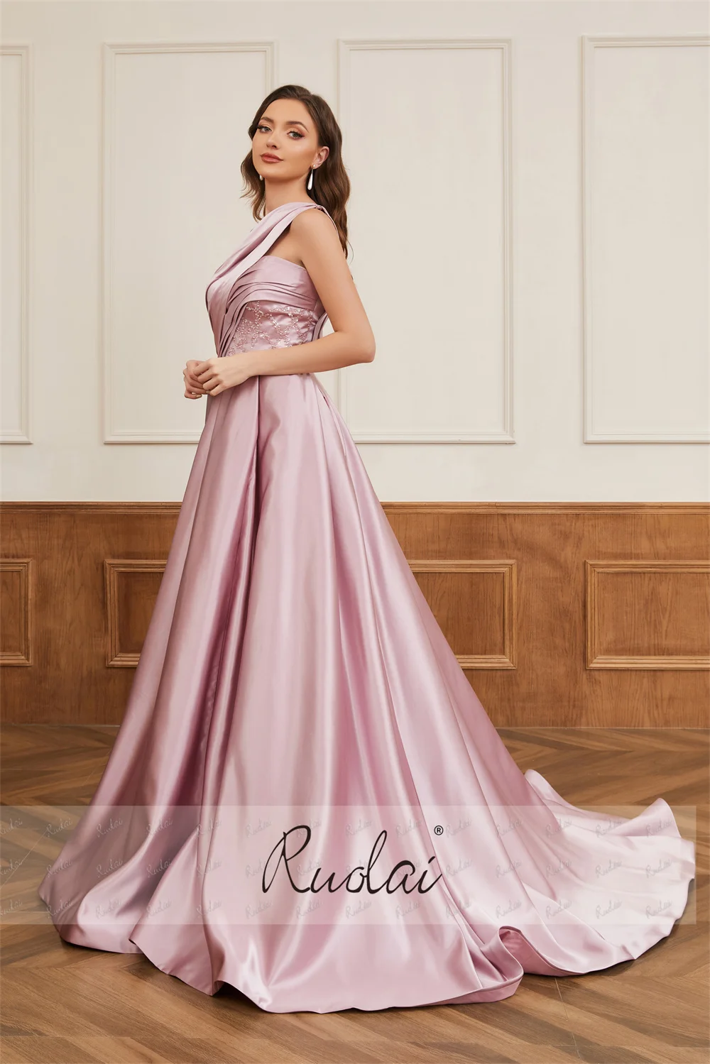 オールインワン・サロペット Antonelli Satin Evening Dress With Deep Neckline Antonelli Satin Evening Dress With Deep Neckline Silver