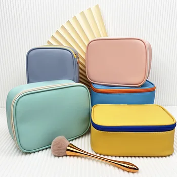 2024 Logo Nylon Casual Cosmetic Storage Brush Bag Makeup Organizer Divider Box Cosmetic Vanity Beauty Portable Toiletry Bag
