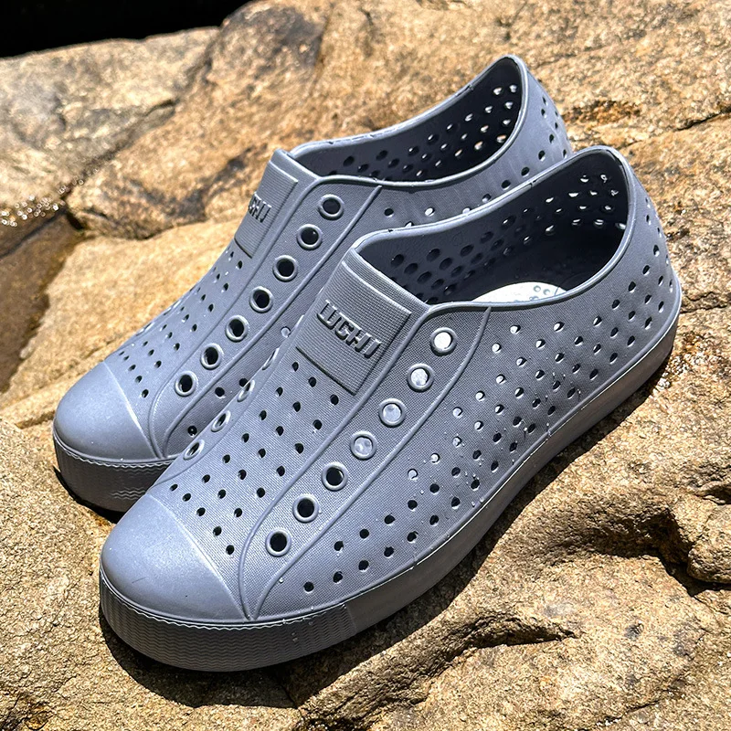 Summer EVA Hole Shoes Breathable Non-slip Sandals Stream Trekking Upstream Swimming Canyoneering Trekking Water Creek Shoes