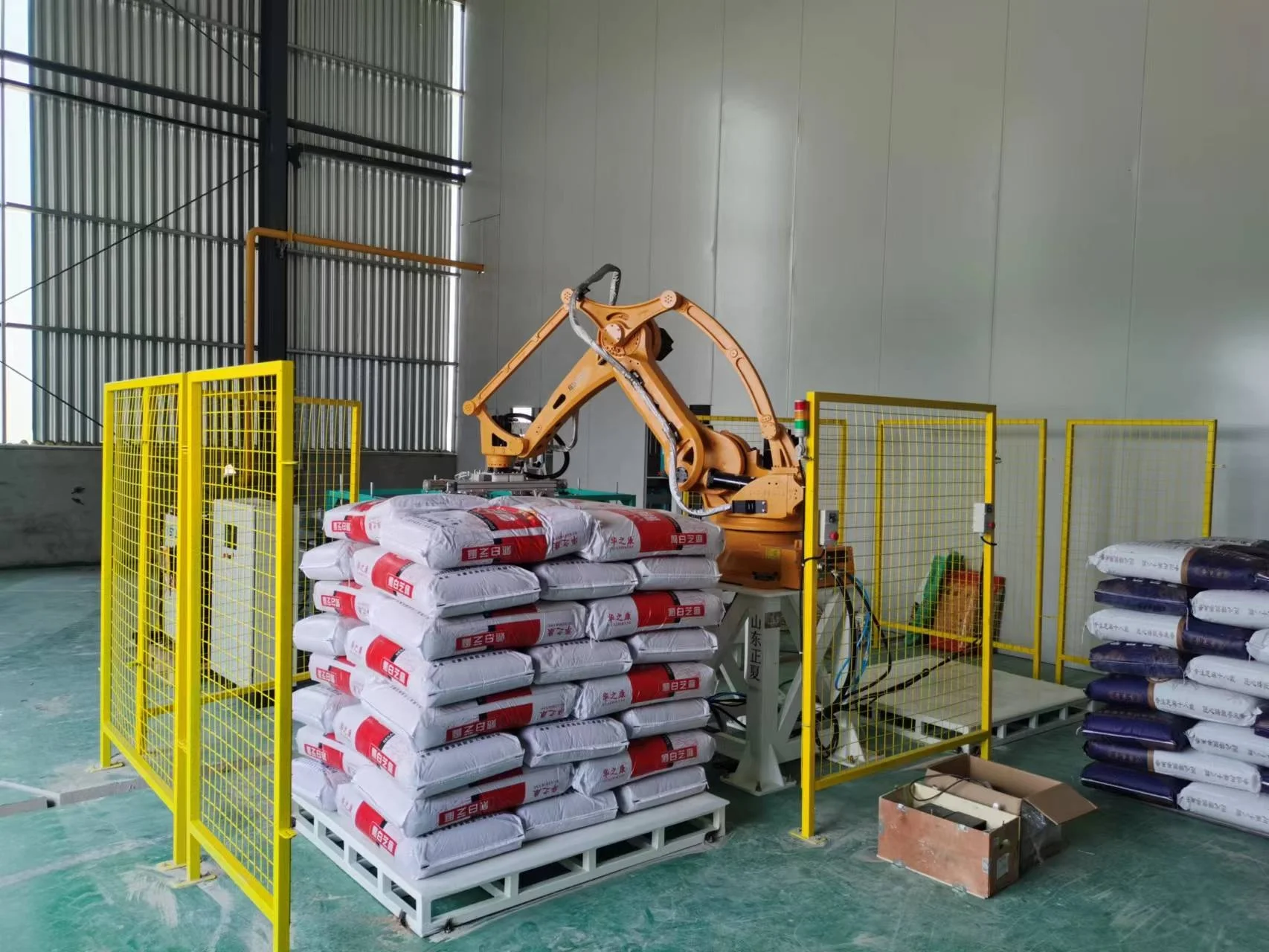 HOT通販】 ロボットアーム産業用パレタイザーロボットパレタイザーマシンシステム Buy Bag Palletizer,Automatic  Palletizer,Robotic Palletizer Machine System Product