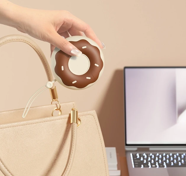 Sweet Donut Single Compartment Portable Hair Sticker Oblique Tear Type Hair Removal Tool Food Preservation Feature Household Use