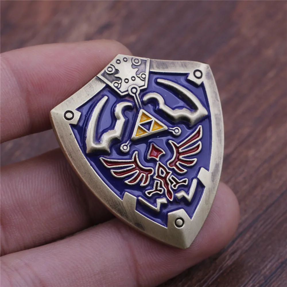 Wowei Japan Game the Legend of Zelda Hylian Shield Brooch Pins