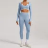 Azul bebé (camisa de manga larga y pantalón)