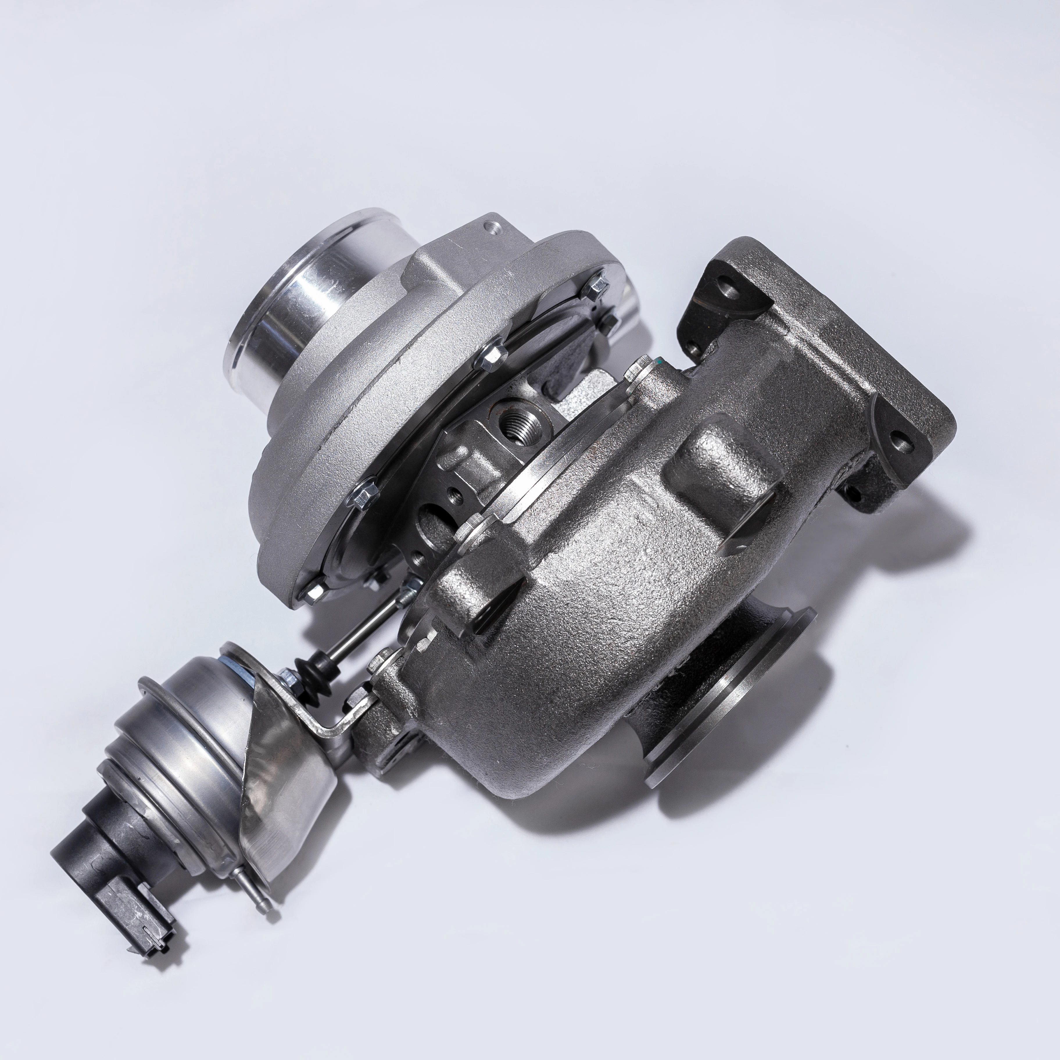 ZQTURBO GTB2056V for MITSUBISHI FUSO CANTER 3.0L F1C ZQ0951