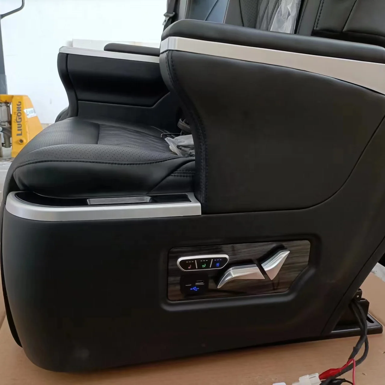 Auto Conversion Interior Upgrading Accessories Cheap Luxury Pilot Seats Limousines Van Seat