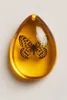 Collana con farfalla colorata (con cordino cerato)