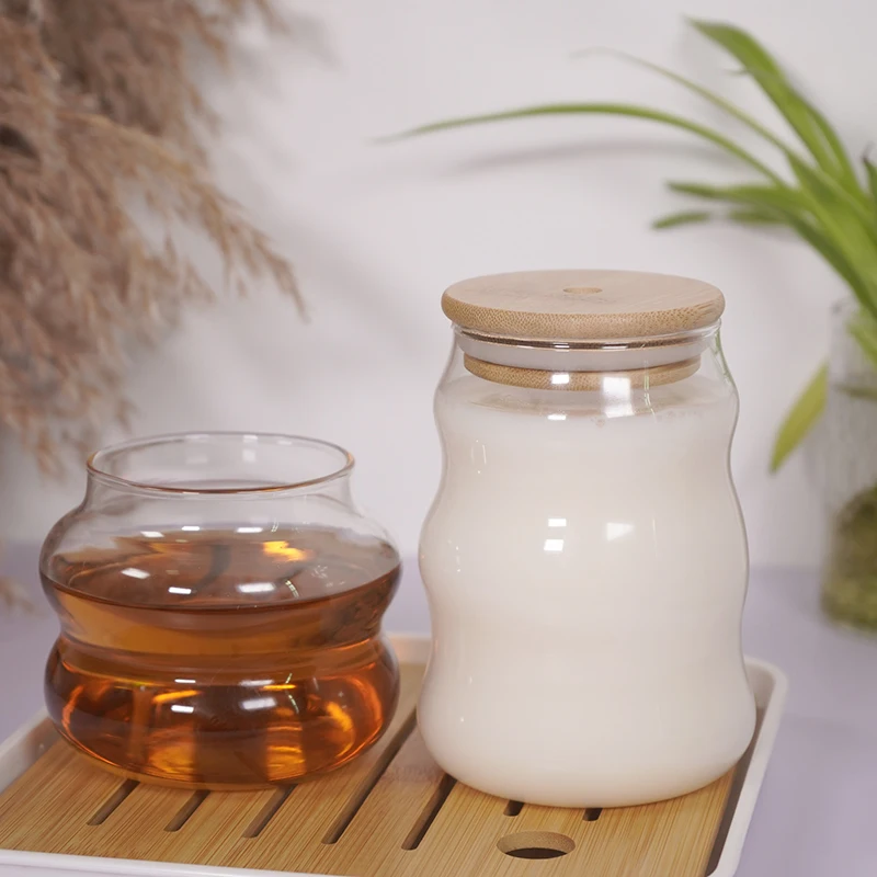 New product Unique Shaped Borosilicate glass cup with bamboo and wood lid