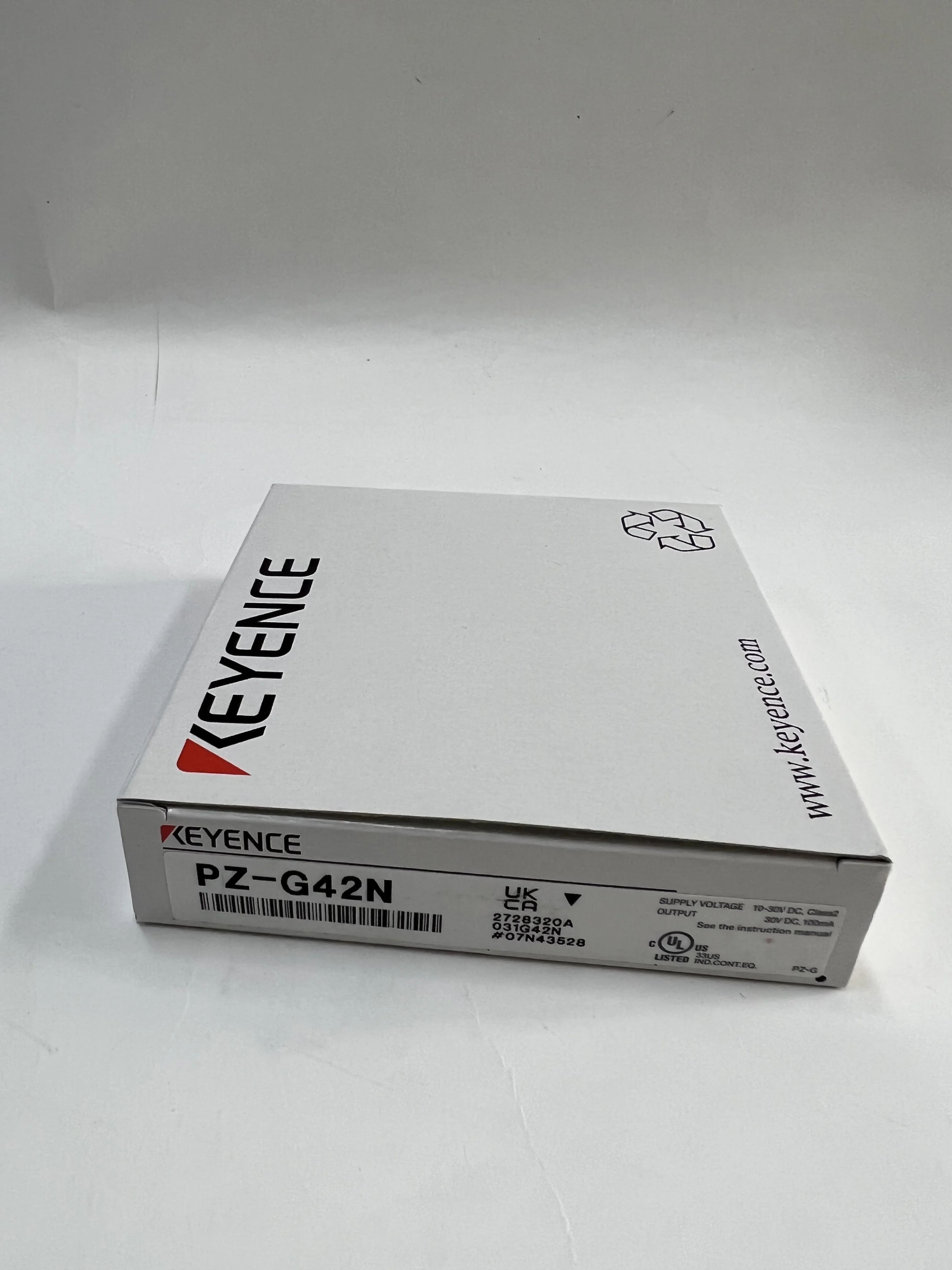 KEYENCE Photoelectric Sensor PZ-G42N