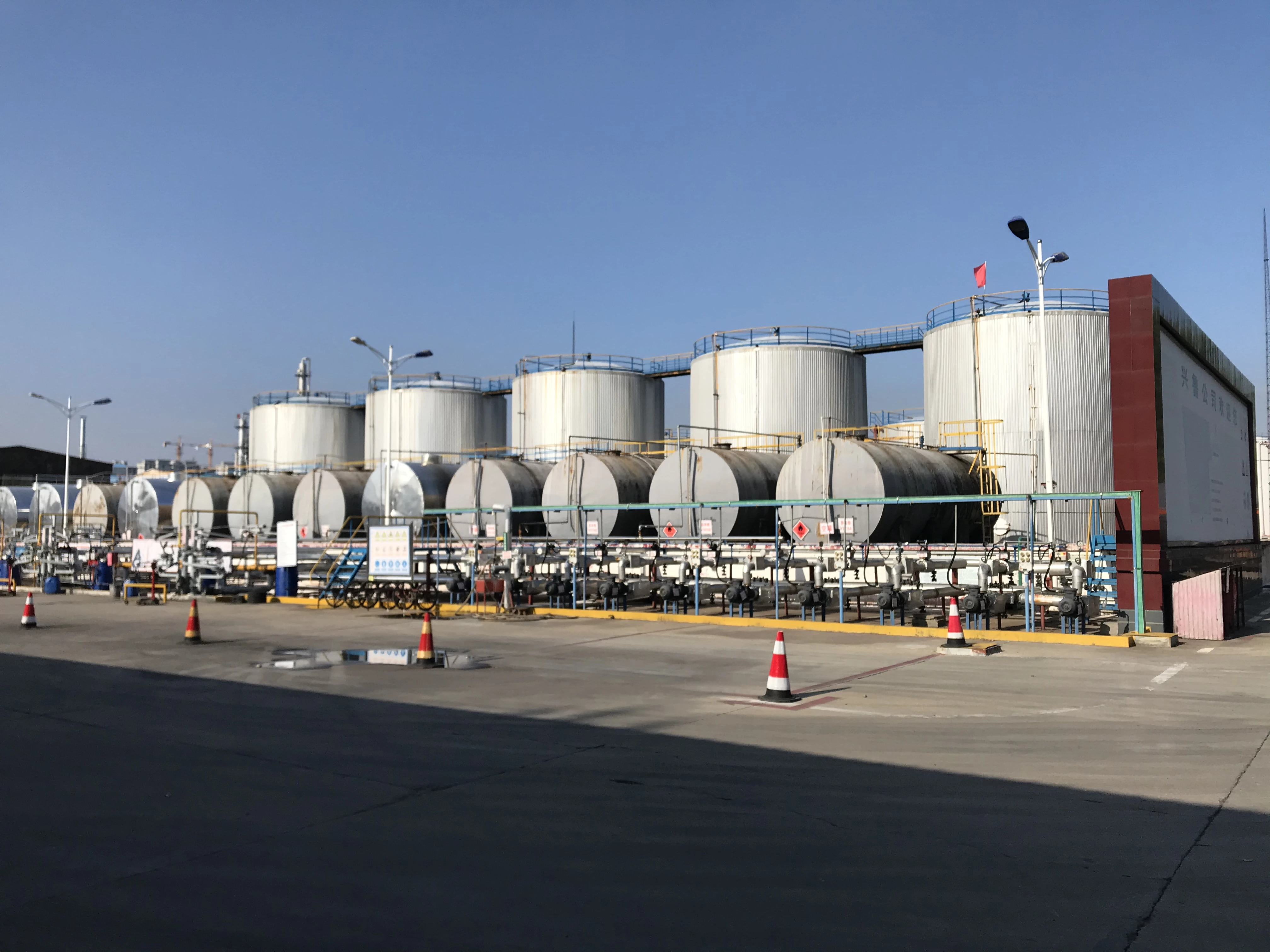 Высокое качество конкурентоспособная цена используемая в оптическом стекле атомной энергии и электронной трубки нитрат