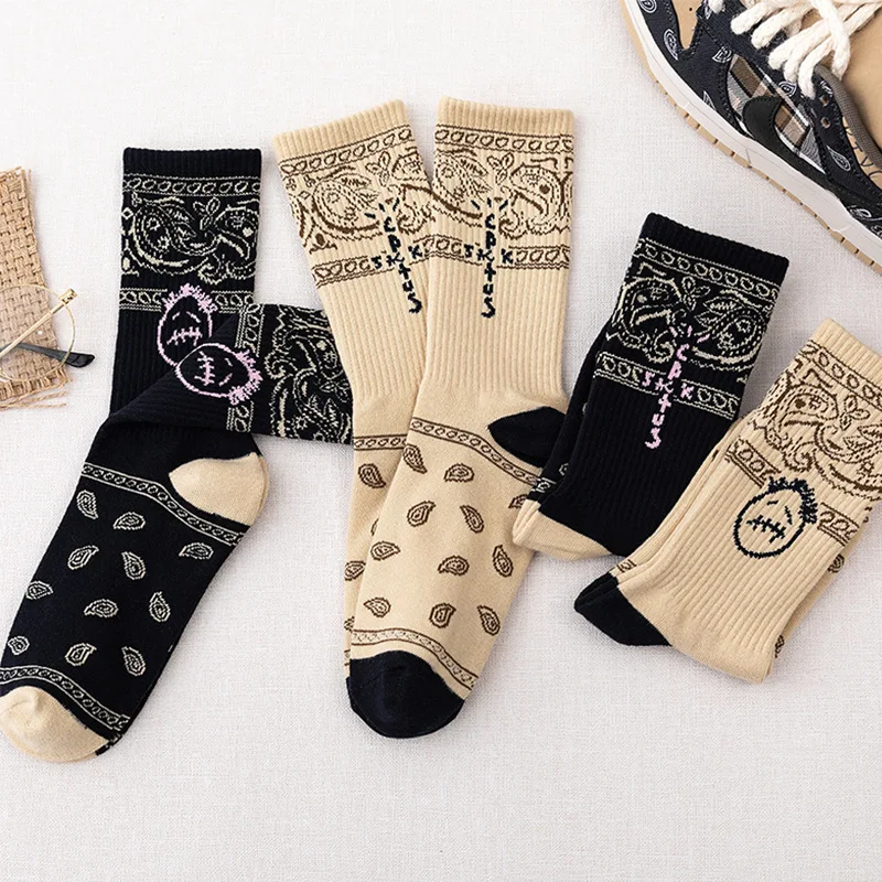 Alibaba.com: Travis Skate Crew Socks by Jieliang, Anti-Bacterial, Quick  Dry, available in stock for immediate shipping. Ideal for trendy streetwear  and casual styles.