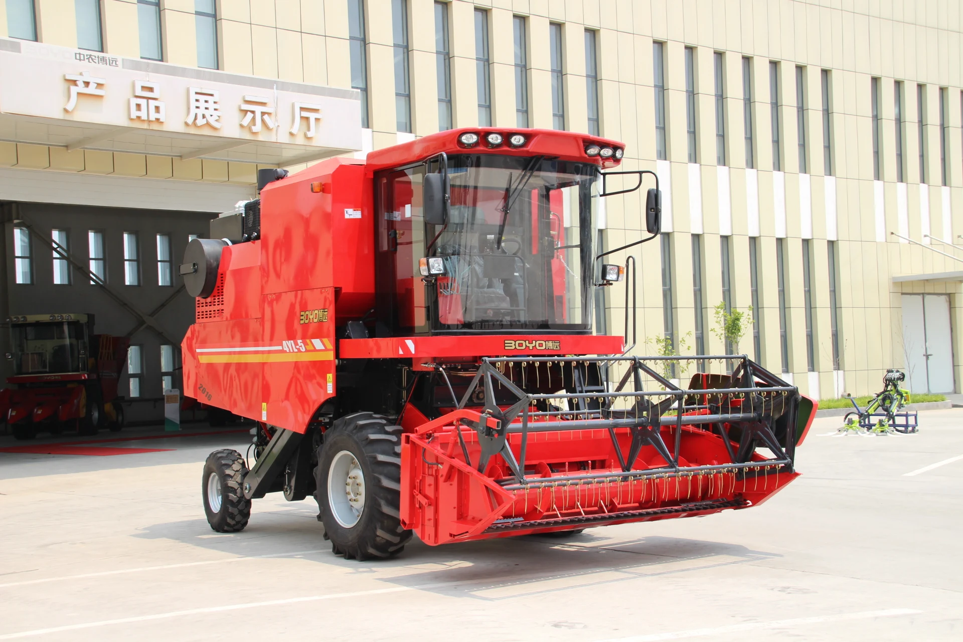 CE 4 Row  Automatic Hydraulic  Wheat Grain Harvester