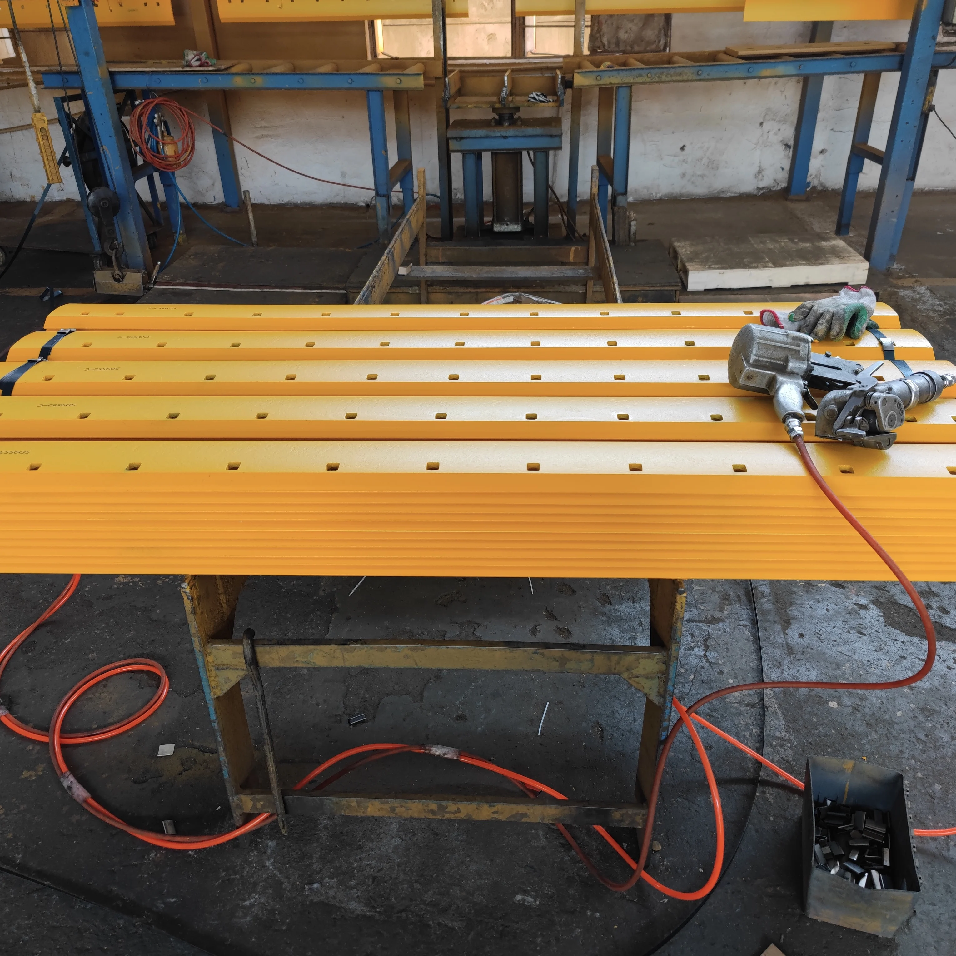 Construction Machinery Parts Tractor Grader Blade Motor Grader Spare Cutting Blade for Dozer
