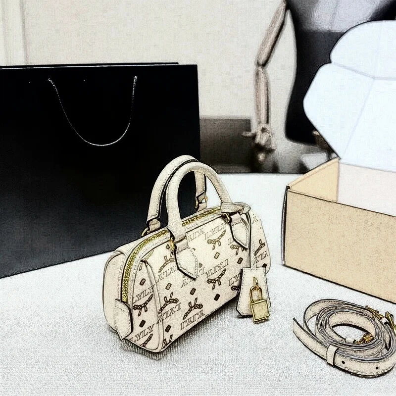 High-end Women’s Summer New European Vintage Printed PU Shell Single Zipper Letter Classic Shoulder Handbag Polyester Lining