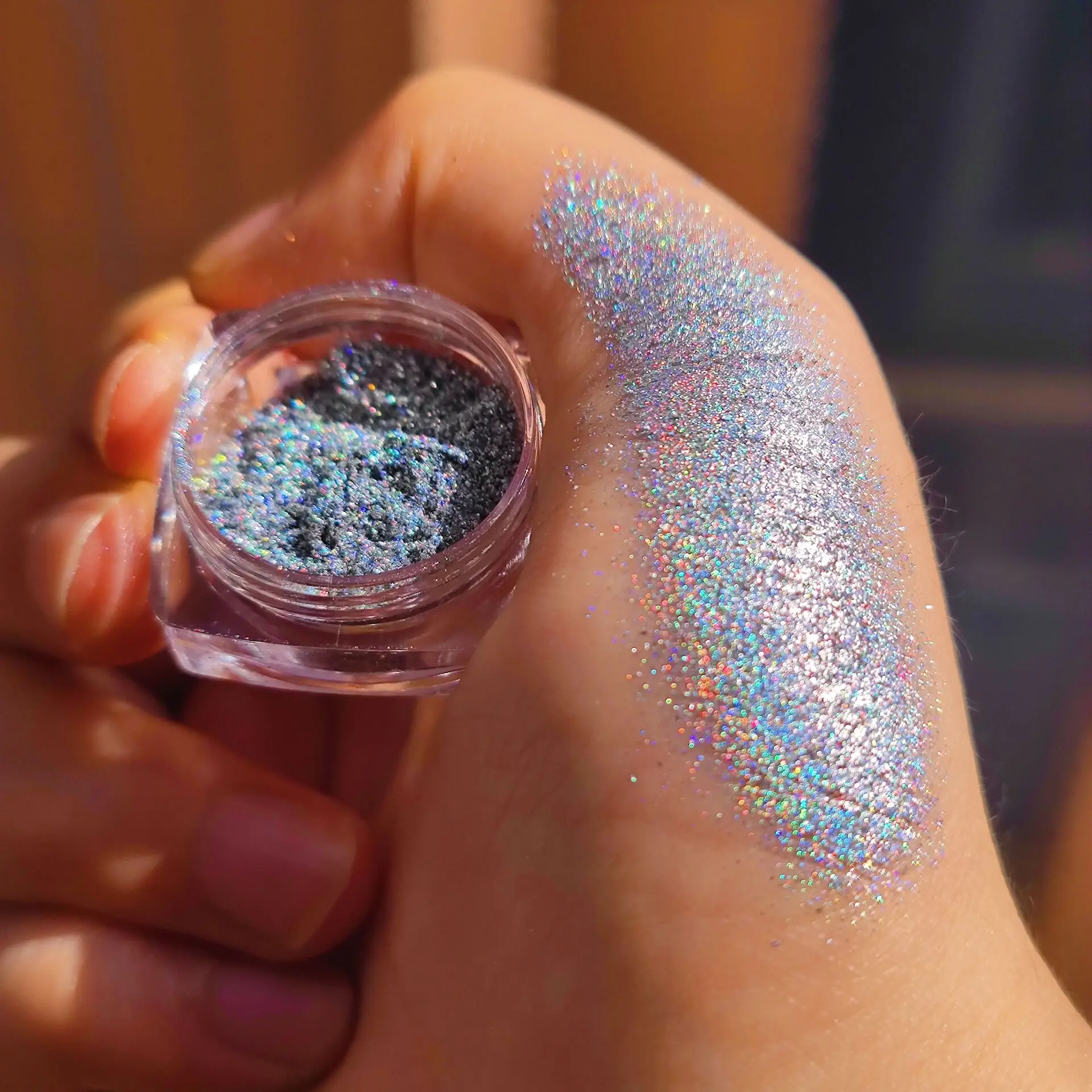 Wholesale Super Shinning Bulk Cosmetic Iridescent Holographic