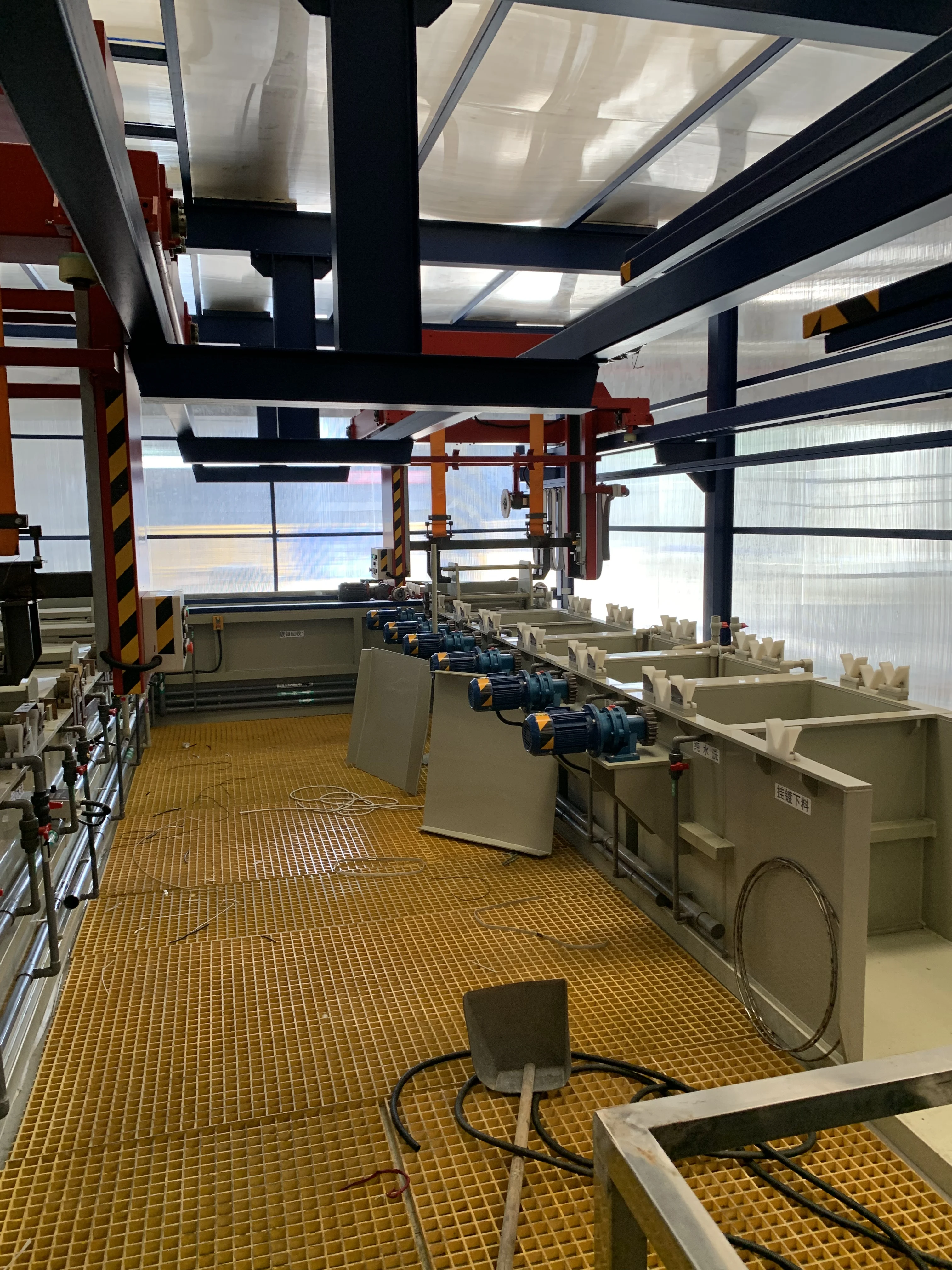 Automatic Electroplating Machine Electroless Nickel Plating Chemical Nickel Plating Equipment