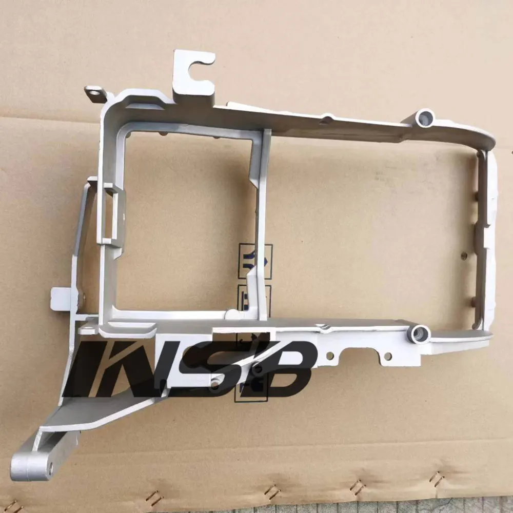 1372801 1385178 1372802 1385179 Head Lamp Bracket RL for DAF CF85 European Truck Body Parts