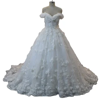 Off-shoulder sweetheart neckline 3d lace applique back tie bridal wedding dress