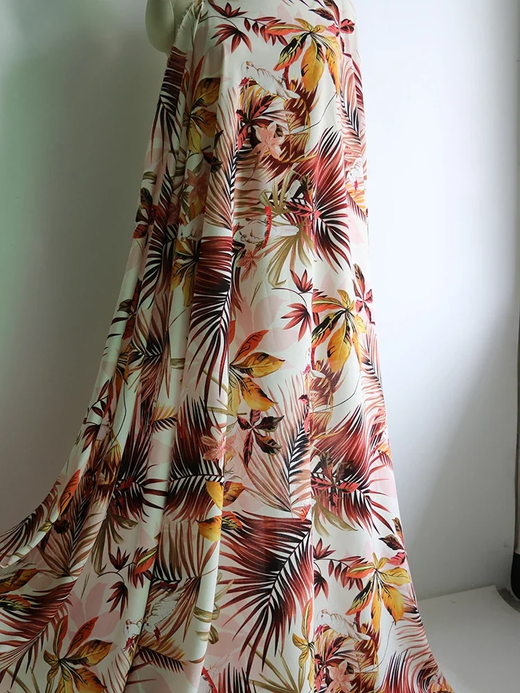 Оптовая Продажа с фабрики, 100% тканая искусственная ткань с принтом, индивидуальный дизайн и узор для женской одежды