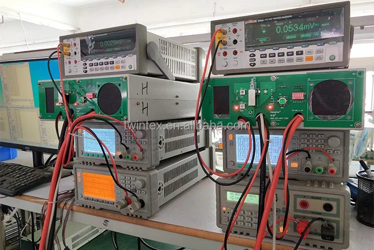 
Twintex PPL-8612B1 Digital Control 300W 15A Programmable Battery Test 500V DC Electronics Load 