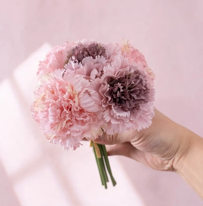 Knstlicher Nelken-Blumenstrau aus Seidenstoff, Muttertagsdekoration und  Geschenk