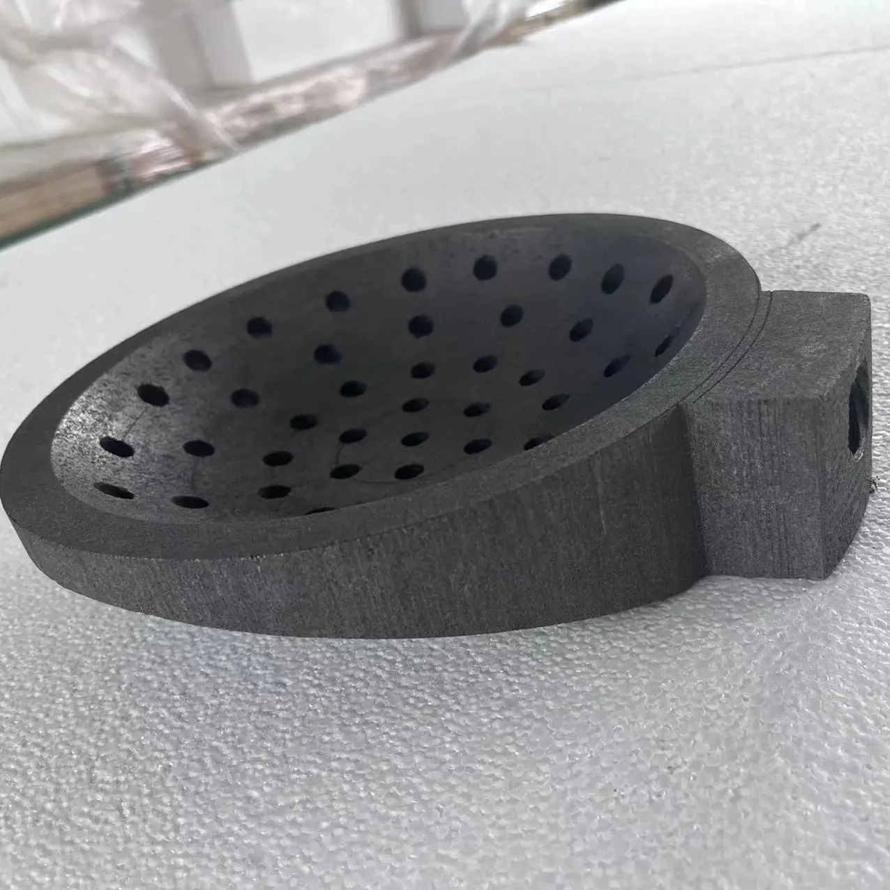 Graphite Spoon for Semi-continuous Casting