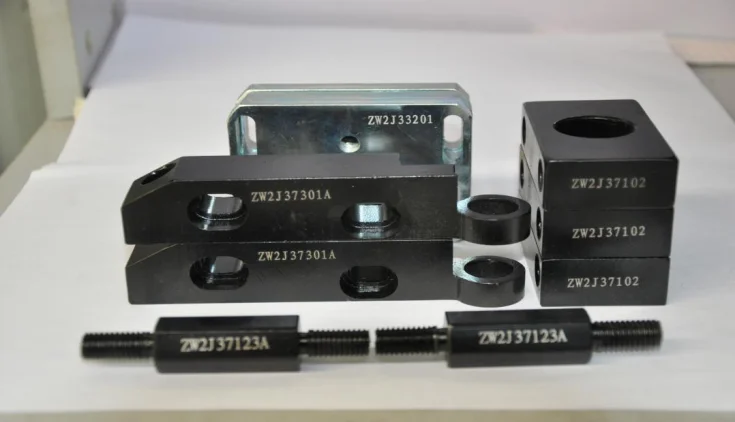 30m/Min Butyl Adhesive Coater For Insulating Glass Hollow Glazing Processing