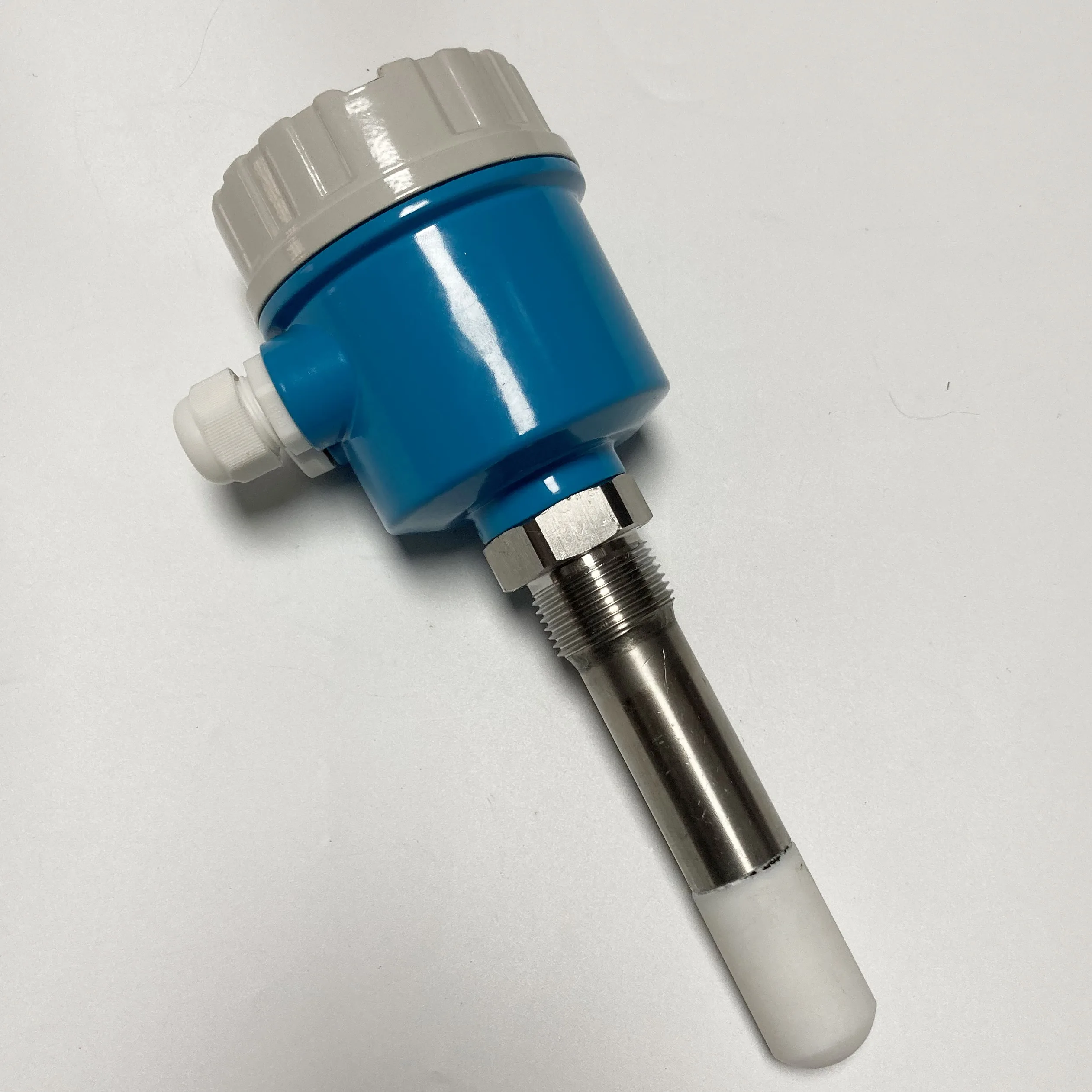 Capacitive Water Level Switch With Interruptor Capacitivo Capacitance