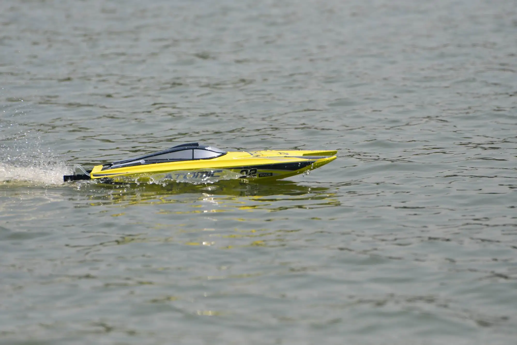 Original Volantex Rc Vector 70 Boat 792-4 70cm ATOMIC Brushless High Speed Racing 60KM/H RC Boats ( PNP or RTR 2.4GHz) for Gift