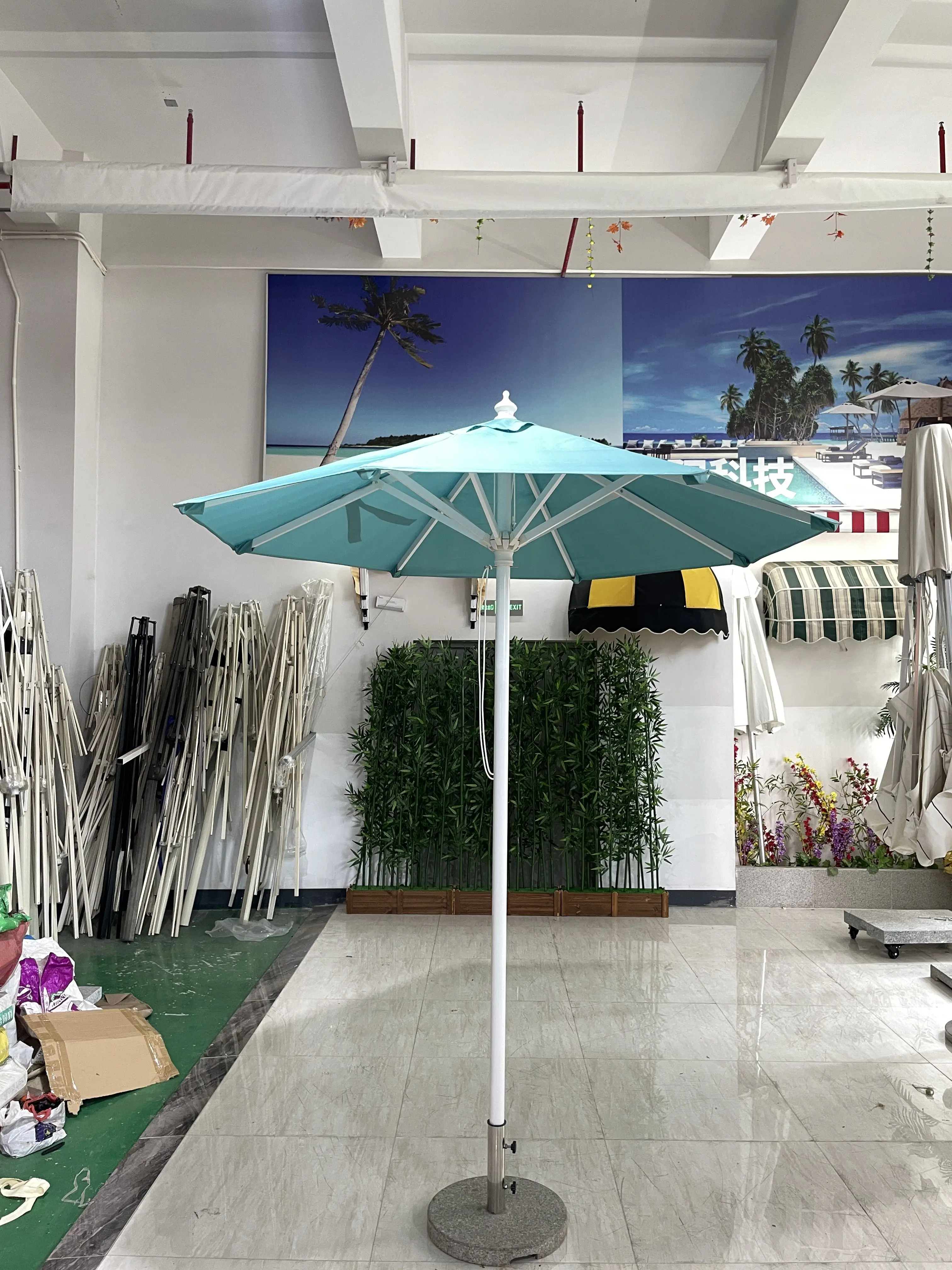 Mid Pole Umbrella with Reflective Edge Beach Lounge Chairs with Umbrellas and Table Landscape Umbrella Dubai