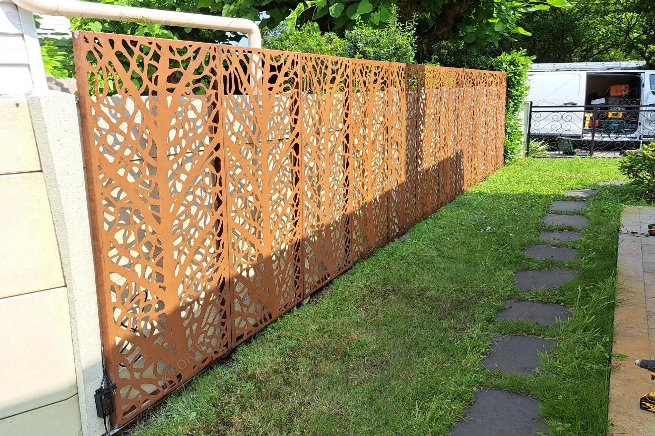 Metal Corten Garden Post Corten Steel Fence Designs Corten Metal Picket ...
